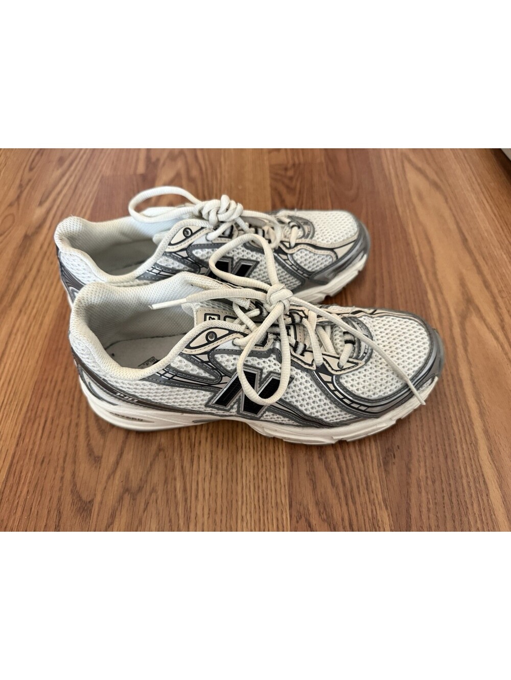 New Balance 740 Sneakers Mesh White Silver Women's Size 7